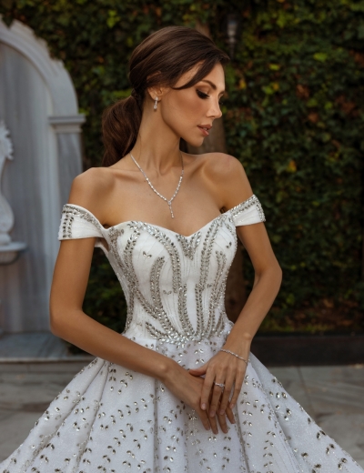 November wedding dress