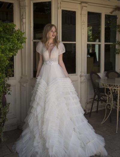 Claudia wedding dress