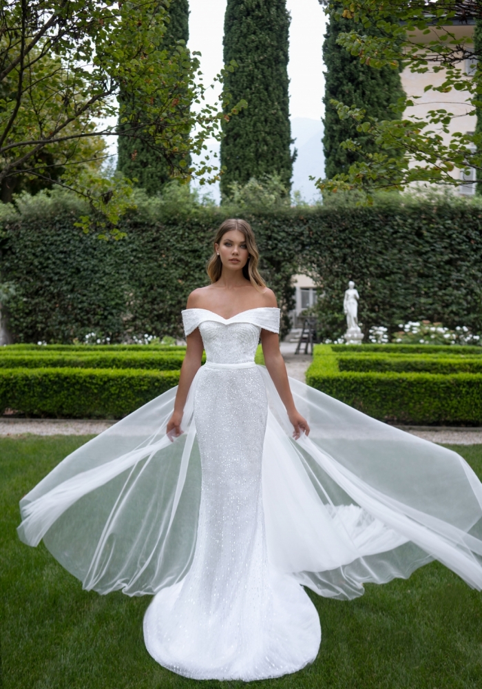 Roberta wedding dress