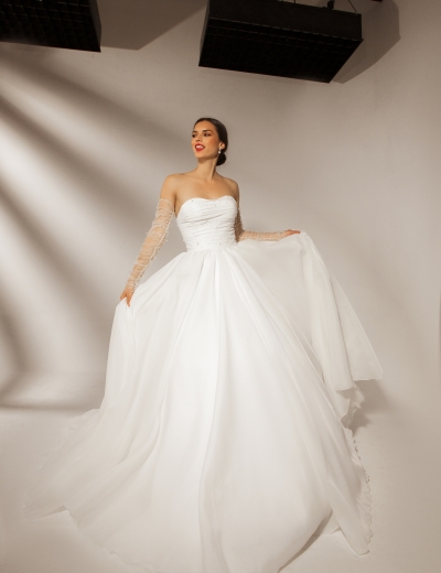 Geneve wedding dress