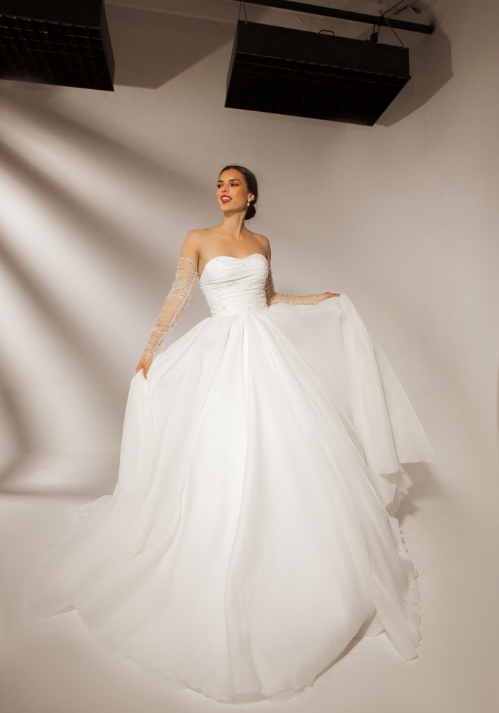 Geneve wedding dress