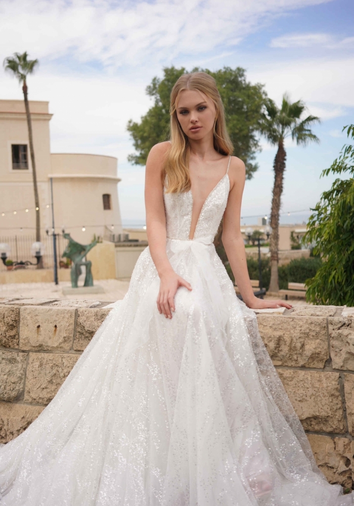 Melanie wedding dress