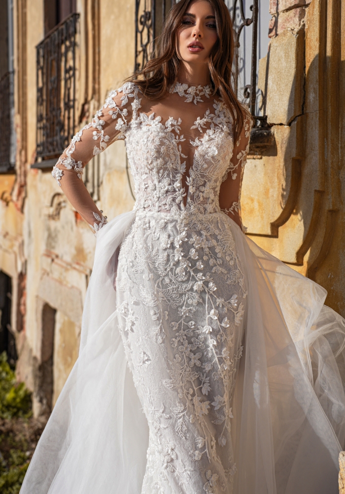 Lilla wedding dress