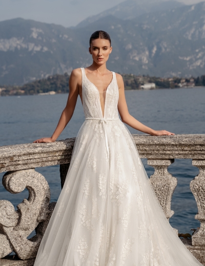 Mimosa wedding dress